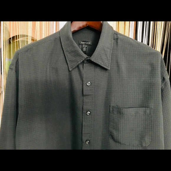 💥Van Heusen men dress shirt 💥 - Picture 3 of 7